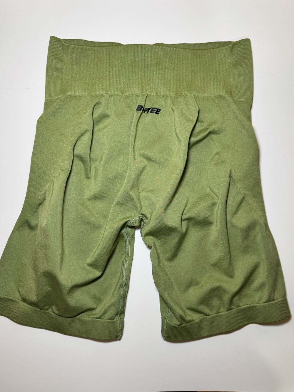 Bo+Tee Sage Green Seamless High-Waisted Contour Biker Shorts - Size L